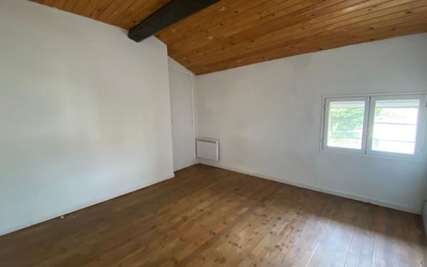 Appartement à louer    3 pièces •  Dieupentale