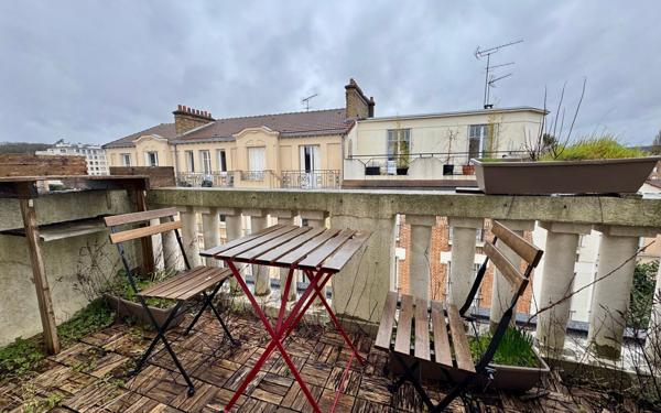 Appartement à louer    2 pièces •  Viroflay