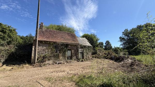 Vente / Maison à rénover à Ceaucé (61330)