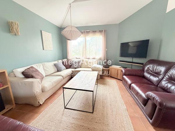 Maison à LA TESSOUALLE, 49280 - 7 pièces 160m²