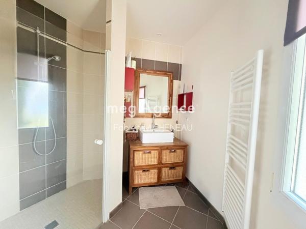 Maison à LA TESSOUALLE, 49280 - 7 pièces 160m²