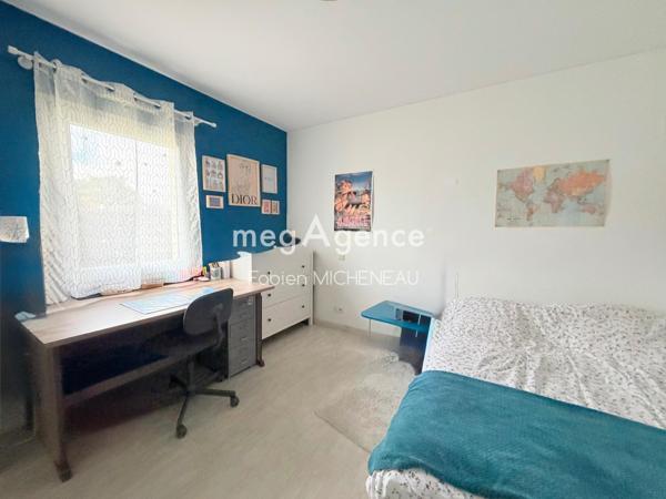 Maison à LA TESSOUALLE, 49280 - 7 pièces 160m²