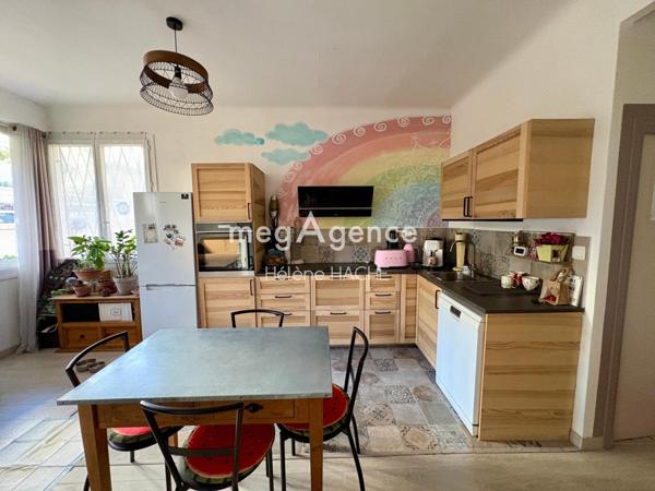 Appartement à NICE, 06100 - 2 pièces 56m²