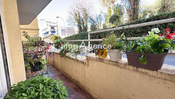 Appartement à NICE, 06100 - 2 pièces 56m²
