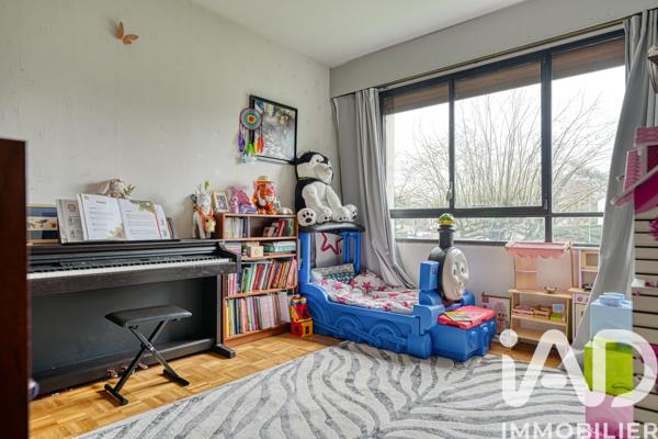 Appartement à vendre 5 pièces 119 m² Le Vésinet