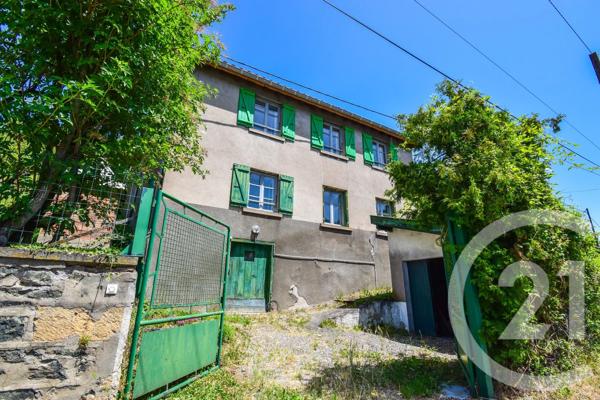 Appartement F7 à vendre  7 pièces - 194 m 2   TARARE  - 69
