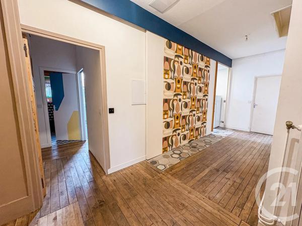 Appartement F7 à vendre  7 pièces - 194 m 2   TARARE  - 69