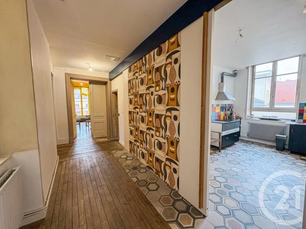 Appartement F7 à vendre  7 pièces - 194 m 2   TARARE  - 69