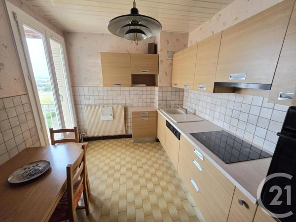 Appartement T4 à vendre  4 pièces - 80 m 2   VENISSIEUX  - 69