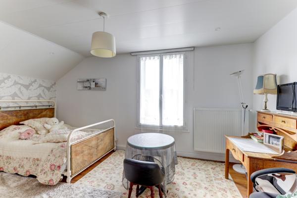 Maison 6 pièce(s) 3 chambre(s) 135 m²
