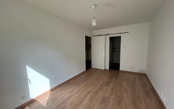 Appartement à louer    2 pièces • 50,58 m2 Châtillon