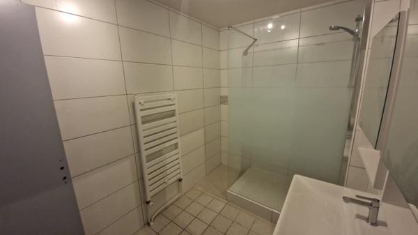 APPARTEMENT T4 DUPLEX 2ème étage - CENTRE VILLE