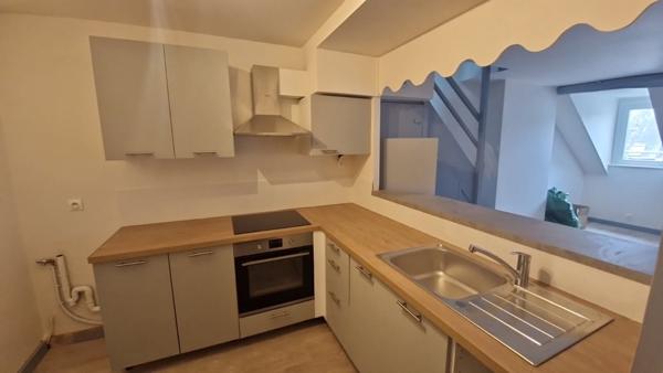 APPARTEMENT T4 DUPLEX 2ème étage - CENTRE VILLE