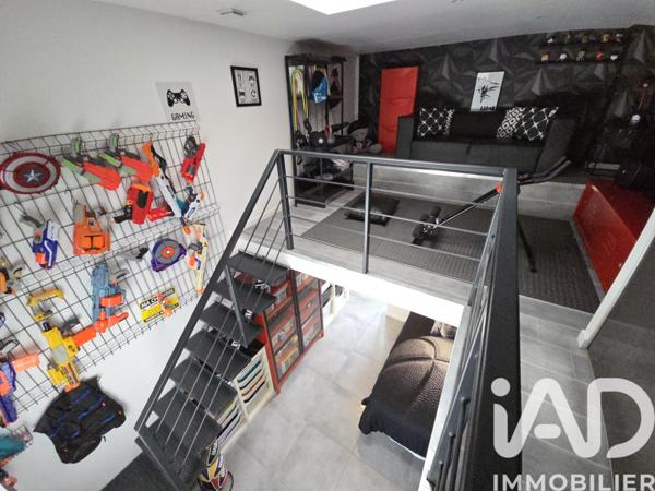 Maison à vendre 6 pièces 180 m² Caumont-sur-Durance