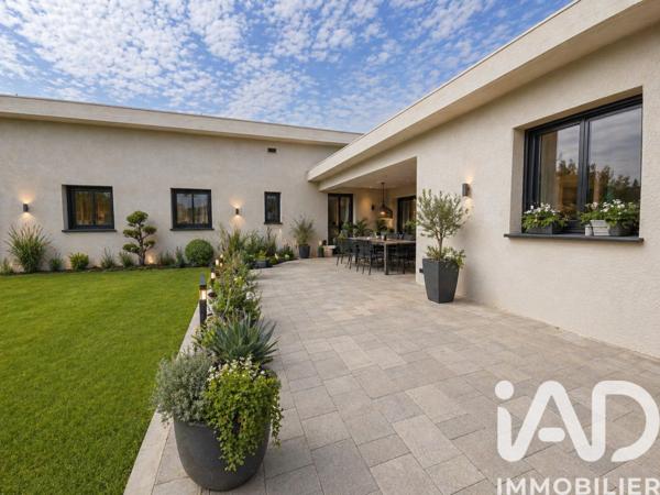 Maison à vendre 6 pièces 180 m² Caumont-sur-Durance