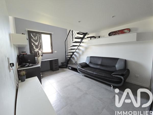 Maison à vendre 6 pièces 180 m² Caumont-sur-Durance