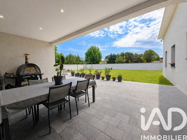 Maison à vendre 6 pièces 180 m² Caumont-sur-Durance