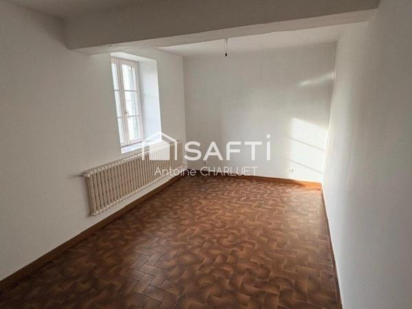 Maison de 50 m² avec terrain de 392 m²