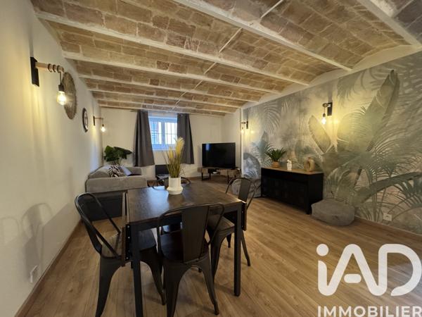Location appartement 2 pièces 65 m² Nîmes