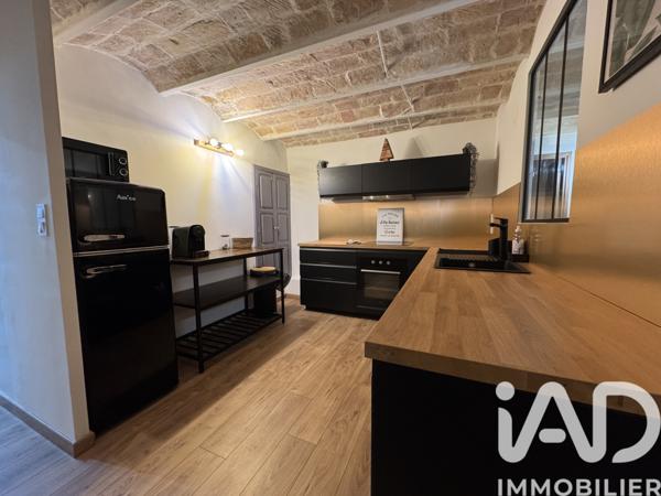 Location appartement 2 pièces 65 m² Nîmes