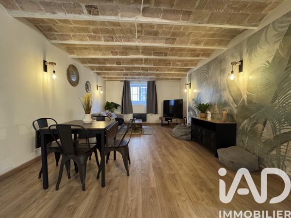 Location appartement 2 pièces 65 m² Nîmes