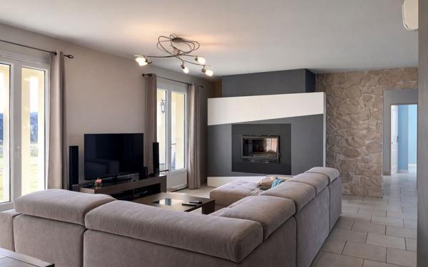 Maison à vendre    5 pièces •  Cagnotte