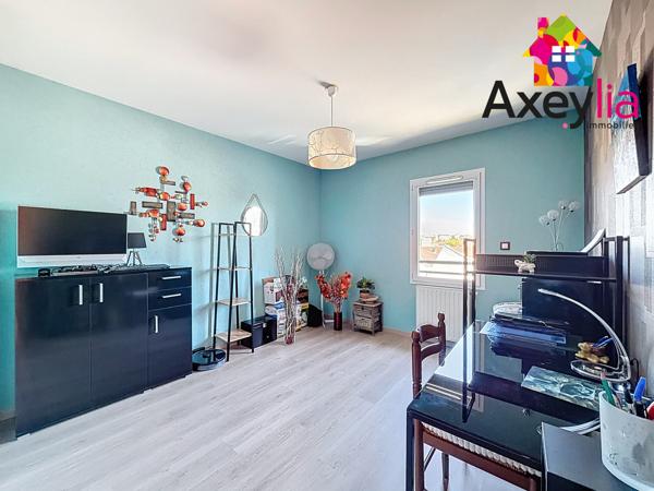 Feurs (42110) A VENDRE - FEURS - APPARTEMENT AVEC BALCON ET GARAGE FERME