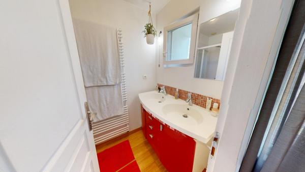 Maison de ville T4 – 123 m² – Centre de La Verpillière