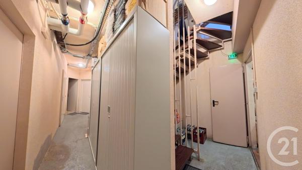 à vendre  490 m2 ERSTEIN - 67