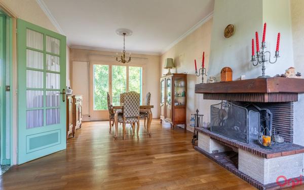 Maison à vendre    4 pièces • 83,65 m2 Sainte-Geneviève-des-Bois