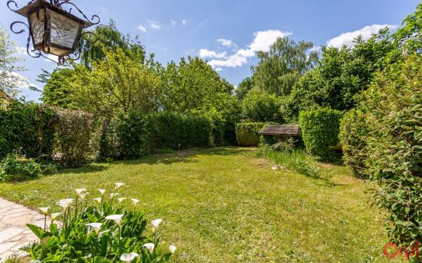 Maison à vendre    4 pièces • 83,65 m2 Sainte-Geneviève-des-Bois