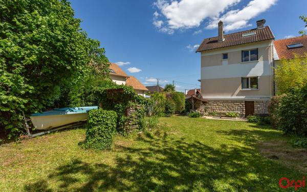 Maison à vendre    4 pièces • 83,65 m2 Sainte-Geneviève-des-Bois