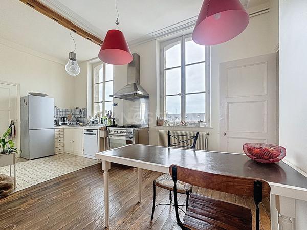 Appartement Chantilly 6 pièce(s) 140M²