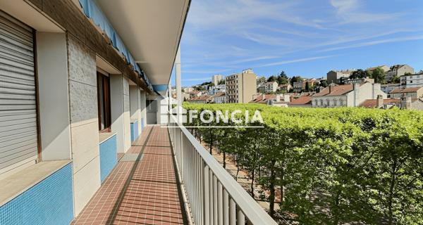 À vendre Appartement 5 pièces 146 m² - Saint-étienne 42100