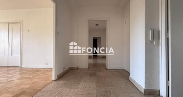 À vendre Appartement 5 pièces 146 m² - Saint-étienne 42100