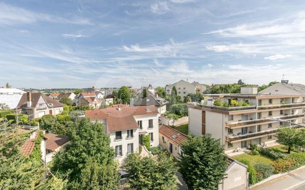 Appartement à vendre    3 pièces • 45 m2 Le Perreux-sur-Marne