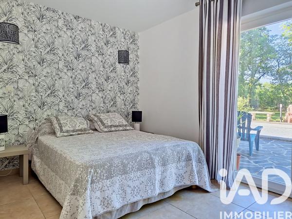 Maison à vendre 10 pièces 220 m² Lalbenque