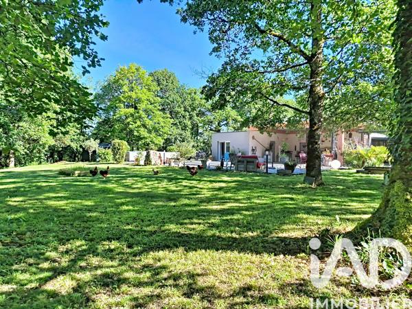 Maison à vendre 10 pièces 220 m² Lalbenque