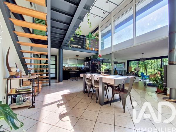Maison à vendre 10 pièces 220 m² Lalbenque