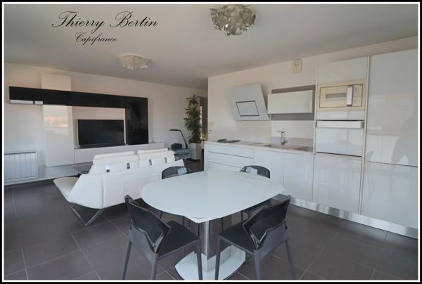 Appartement à vendre 3 pièces FREJUS (83)