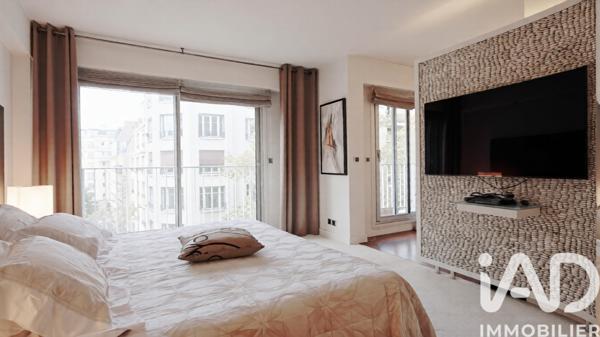 Appartement à vendre 4 pièces 132 m² Paris 16