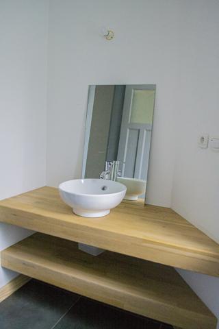 Cornimont (88310) VOSGES, CORNIMONT. Appartement 4 chambres entièrement rénové. Cave, grenier