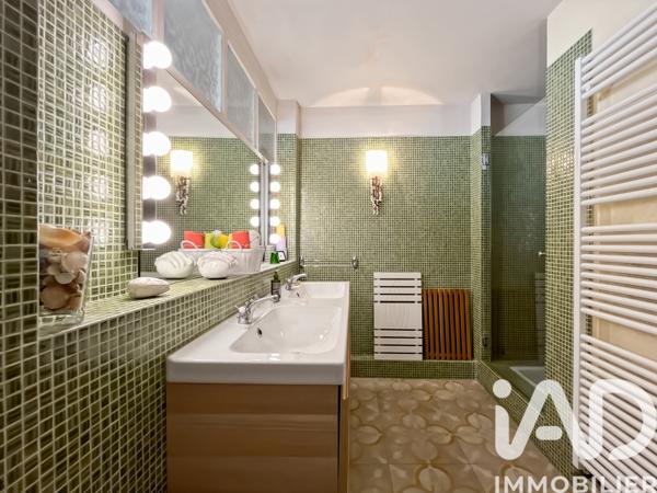 Maison à vendre 5 pièces 185 m² Saint-André-de-Roquepertuis