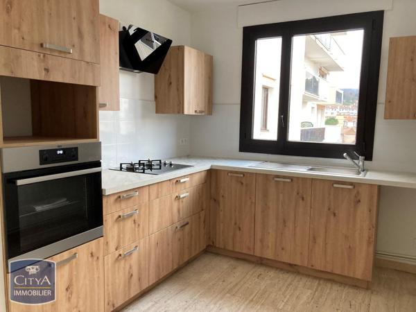 Appartement à louer 4 pièces 92.72m²