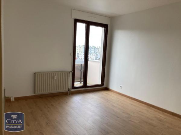Appartement à louer 4 pièces 92.72m²