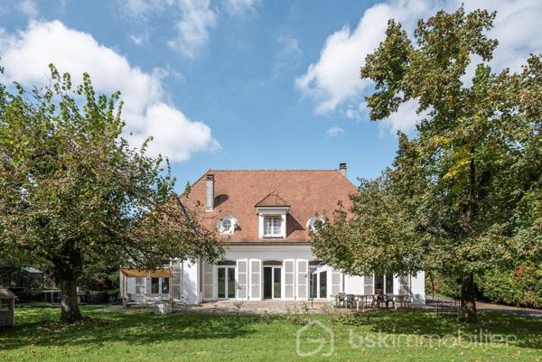 Maison de maitre de 310 m²