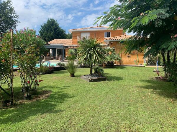 GUJAN-MESTRAS MAISON 200M2 PISCINE AU CALME