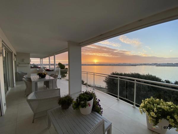 BIEN DE LUXE UNIQUE À LA ROCHELLE