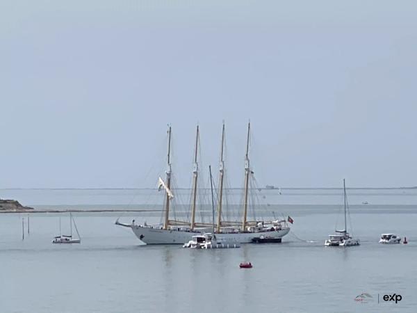 BIEN DE LUXE UNIQUE À LA ROCHELLE