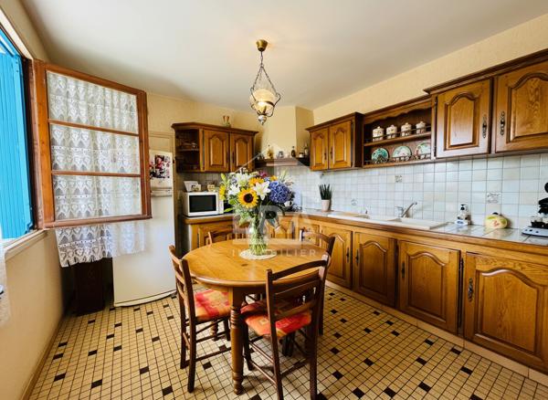 À vendre - Ensemble de deux maisons et un studio à Maubourguet (65)